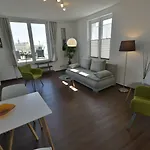 Am Schloss Pensión 4*