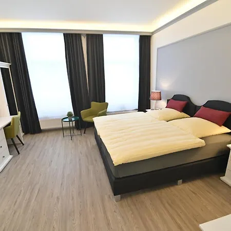 Am Schloss بيت ضيافة 4*