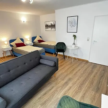 Guest house Am Schloss 4*