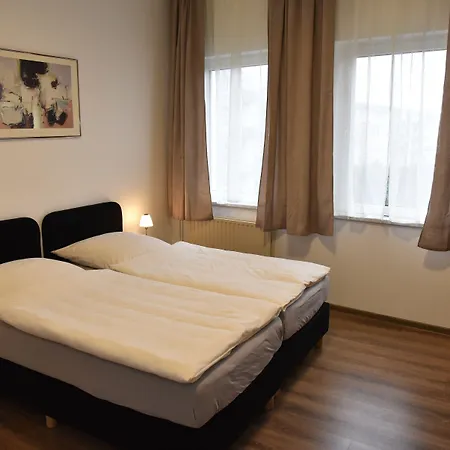 بيت ضيافة Am Schloss 4*