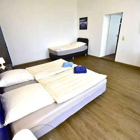 Am Schloss Vendégház Schwerin