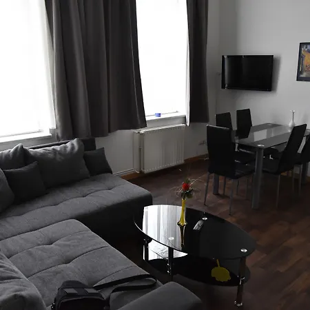 Am Schloss Vendégház