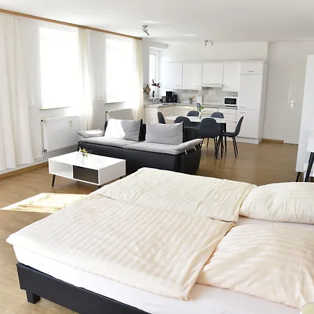 Am Schloss Vendégház 4*