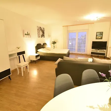Am Schloss Guest house