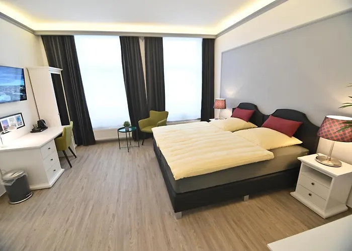 Am Schloss Guest house 4*