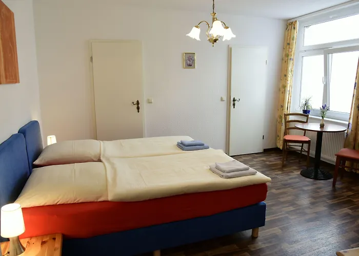 Am Schloss 4* Schwerin (Mecklenburg-Vorpommern)