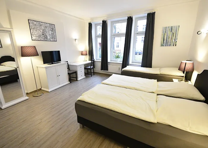 Am Schloss Schwerin (Mecklenburg-Vorpommern)