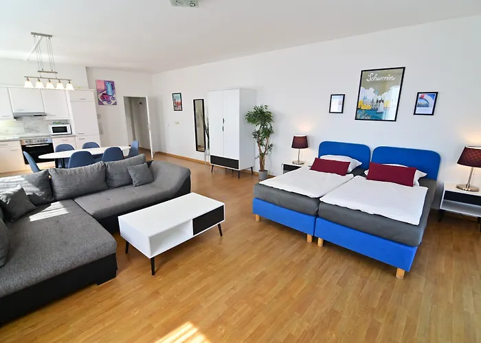 Am Schloss Guest house 4*